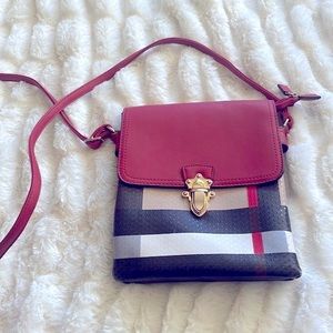 Amazon‎ Plaid Print Satchel